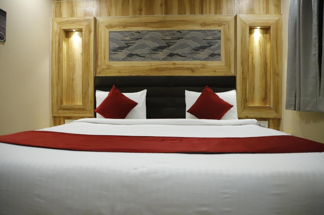 Hotel Trax International ג'משדפור מראה חיצוני תמונה